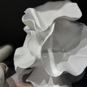 דקו פרח פורליזין לבן